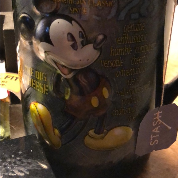 Meet your Posher, Rebecca - Picture 1 of 1